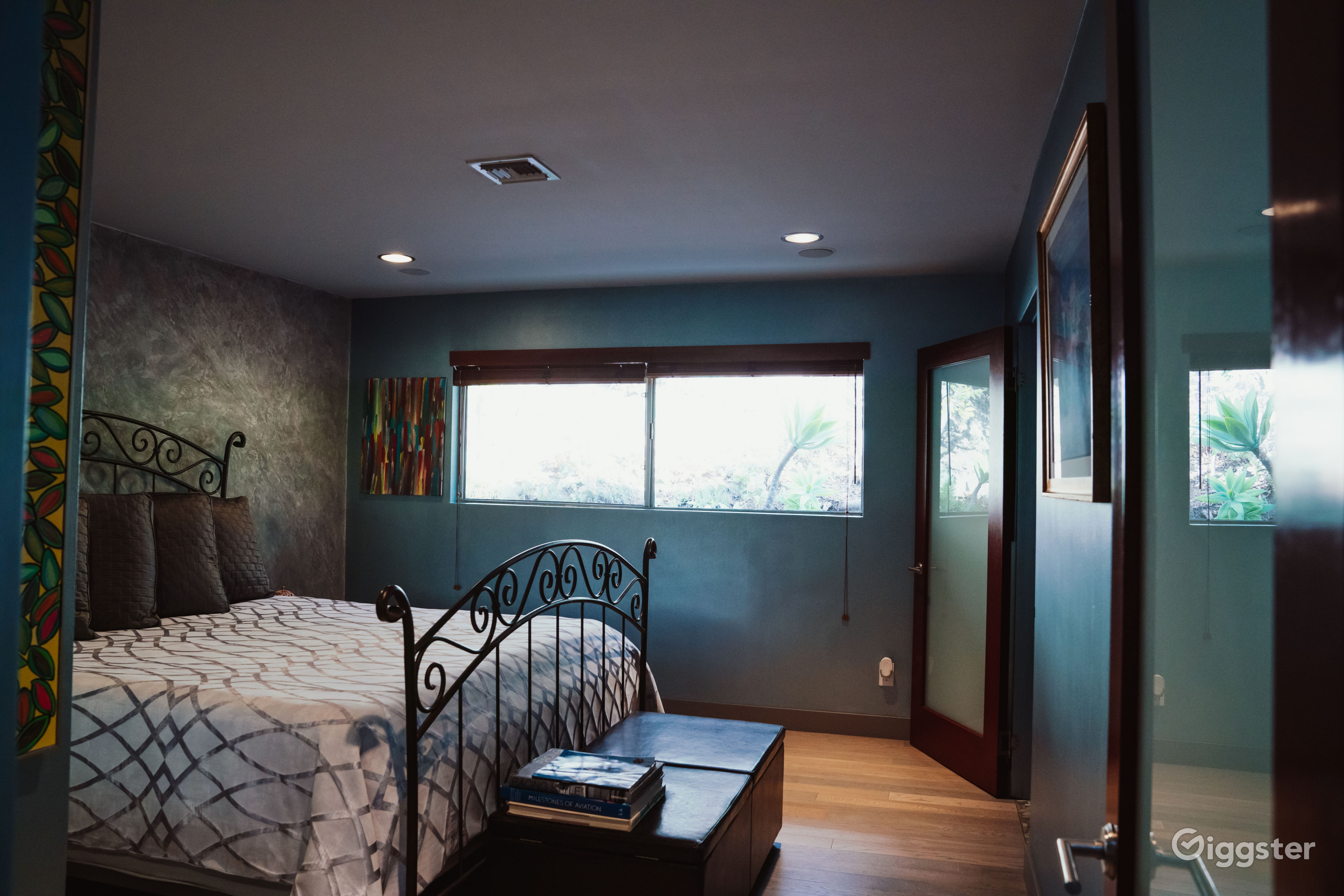 Green Hill House Rent this location on Giggster