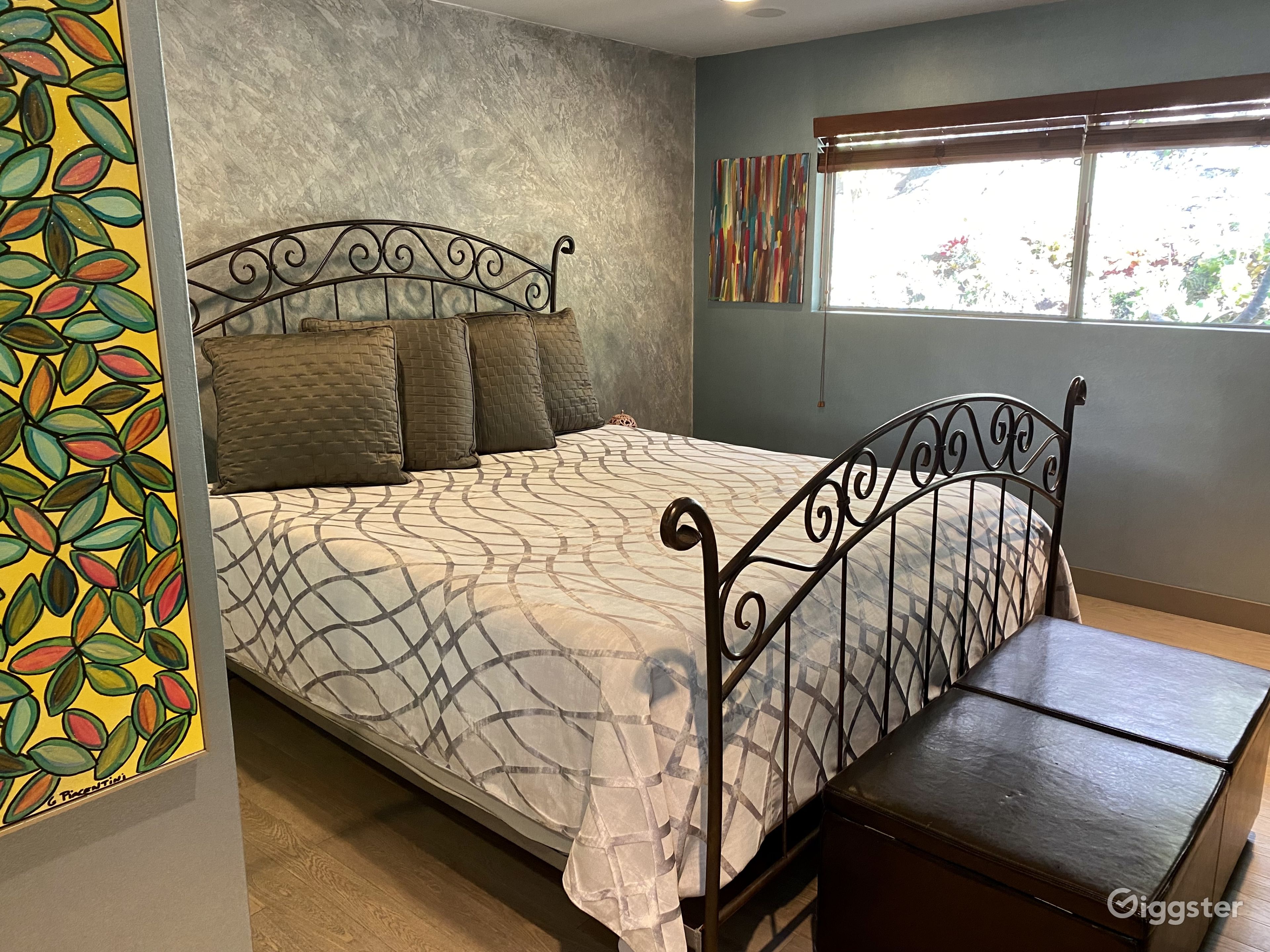 Green Hill House Rent this location on Giggster