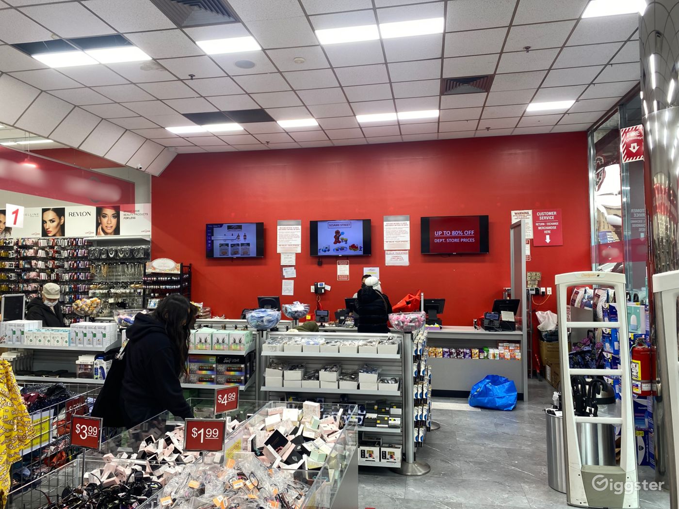 Spacious Grocery Store in Jersey City Rent this location on Giggster