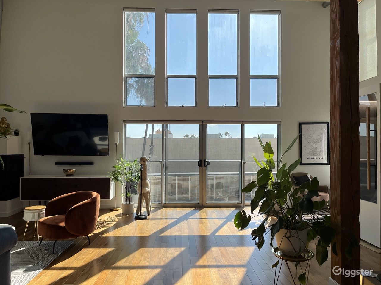 View of Penthouse Loft in the Marina with 20ft Ceilings! | Rent this location on Giggster