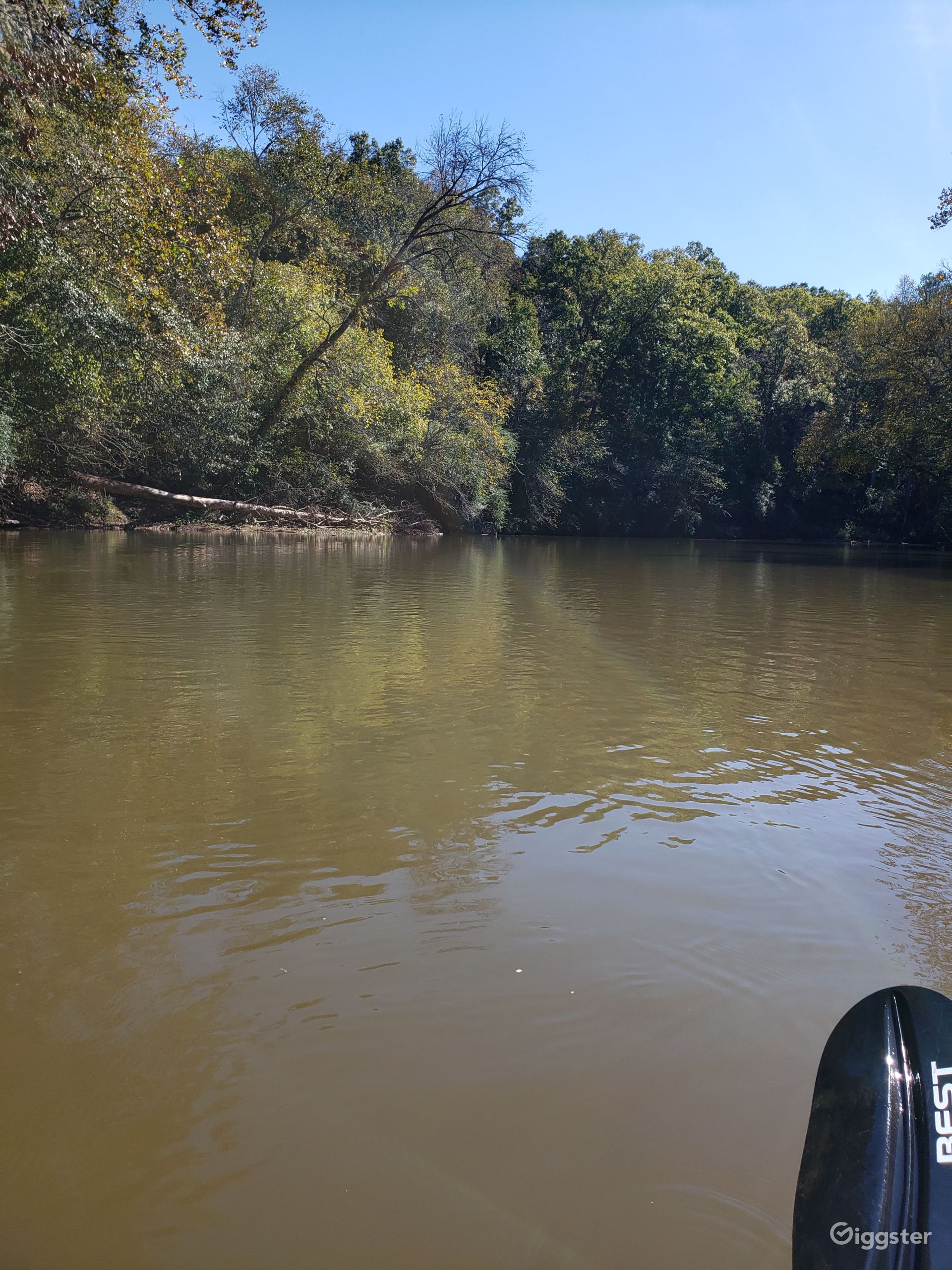 23 Acres on South River Rent this location on Giggster