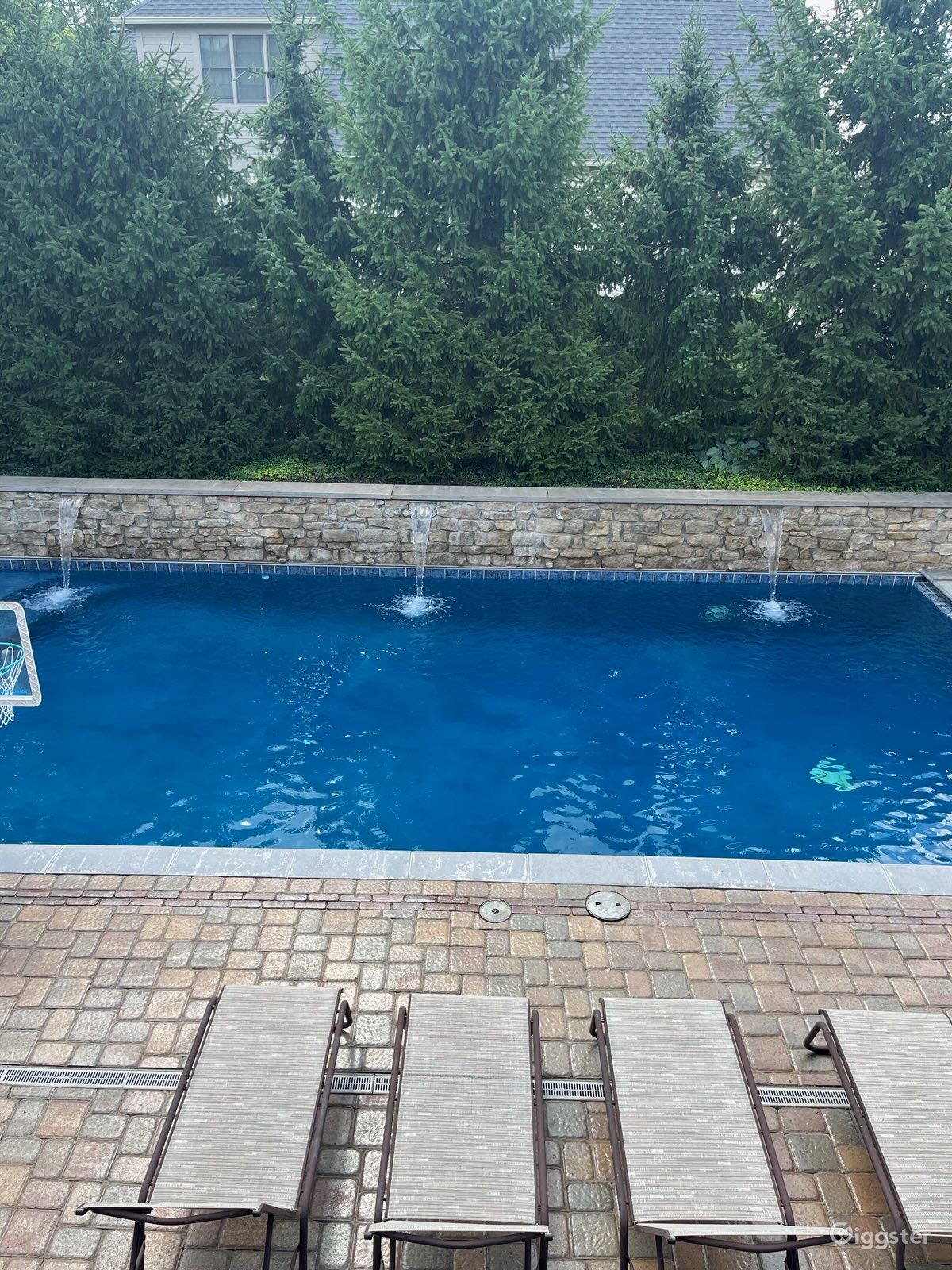 Ultimate Outdoor Oasis , Pool, Speakers,Pergola, Rent this location