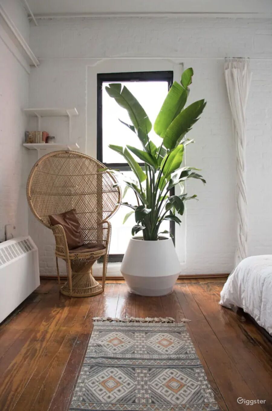 Stylish Red Hook Loft w/ Exposed Columns & Beams Rent this location