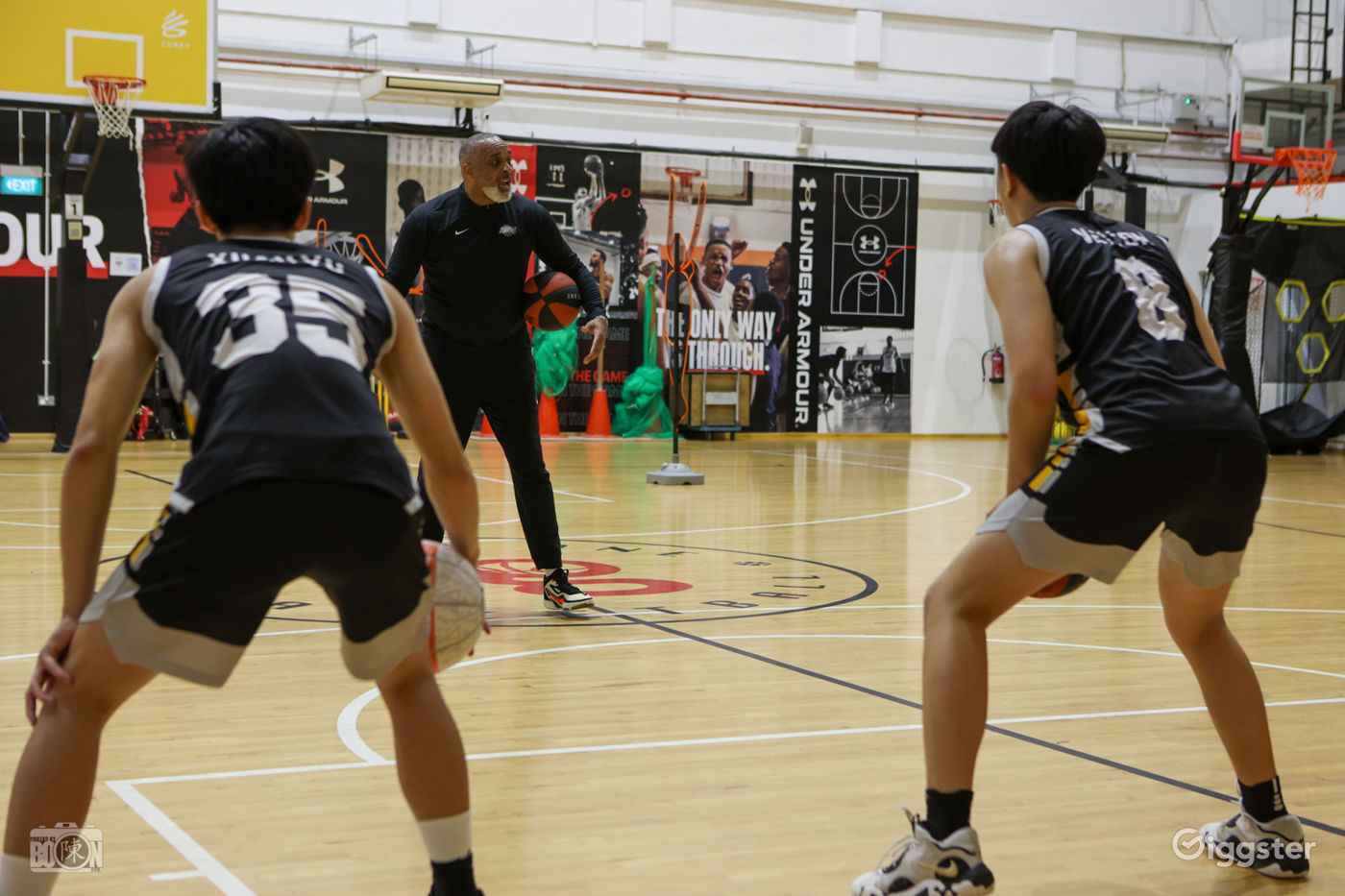 Basketball Center in Singapore Rent this location on Giggster