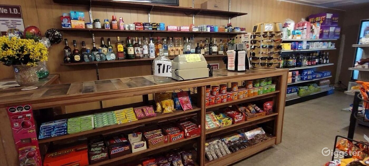 Retro Liquor Store in LA Rent this location on Giggster