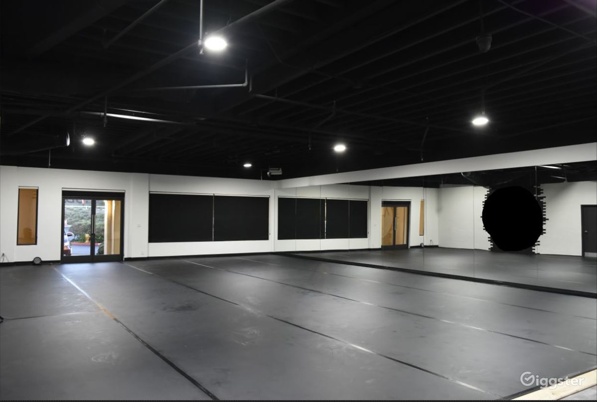 Dance Studio in Yorba Linda, CA Rent this location on Giggster