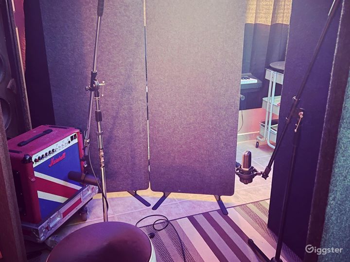 Best of Modern Recording Studio in Palm Springs Rent this location on