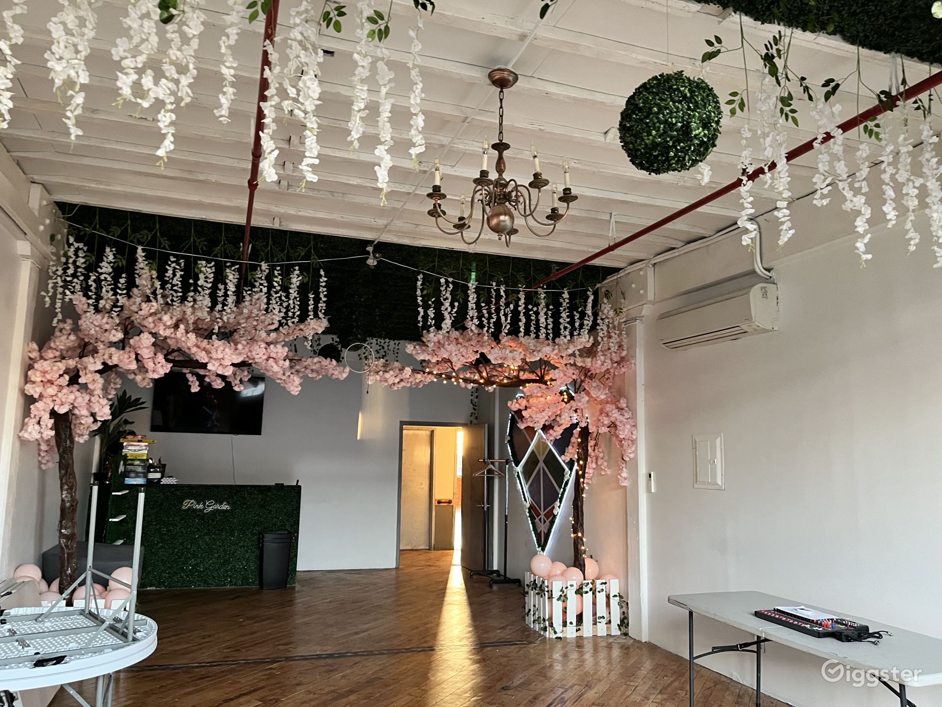 The BEST 10 21st Birthday venues to rent near me Giggster