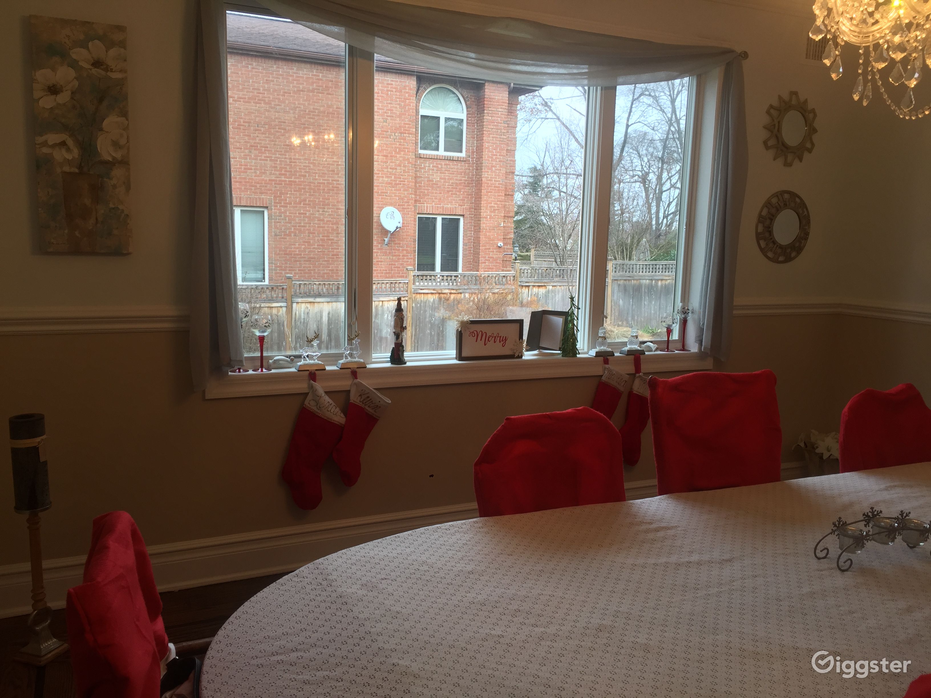 Little Neck Hills Home Rent this location on Giggster