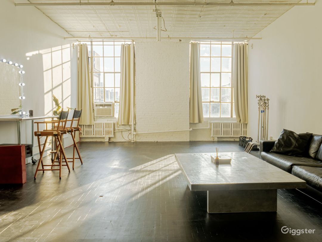  Large Open Natural Light Photo Studio  