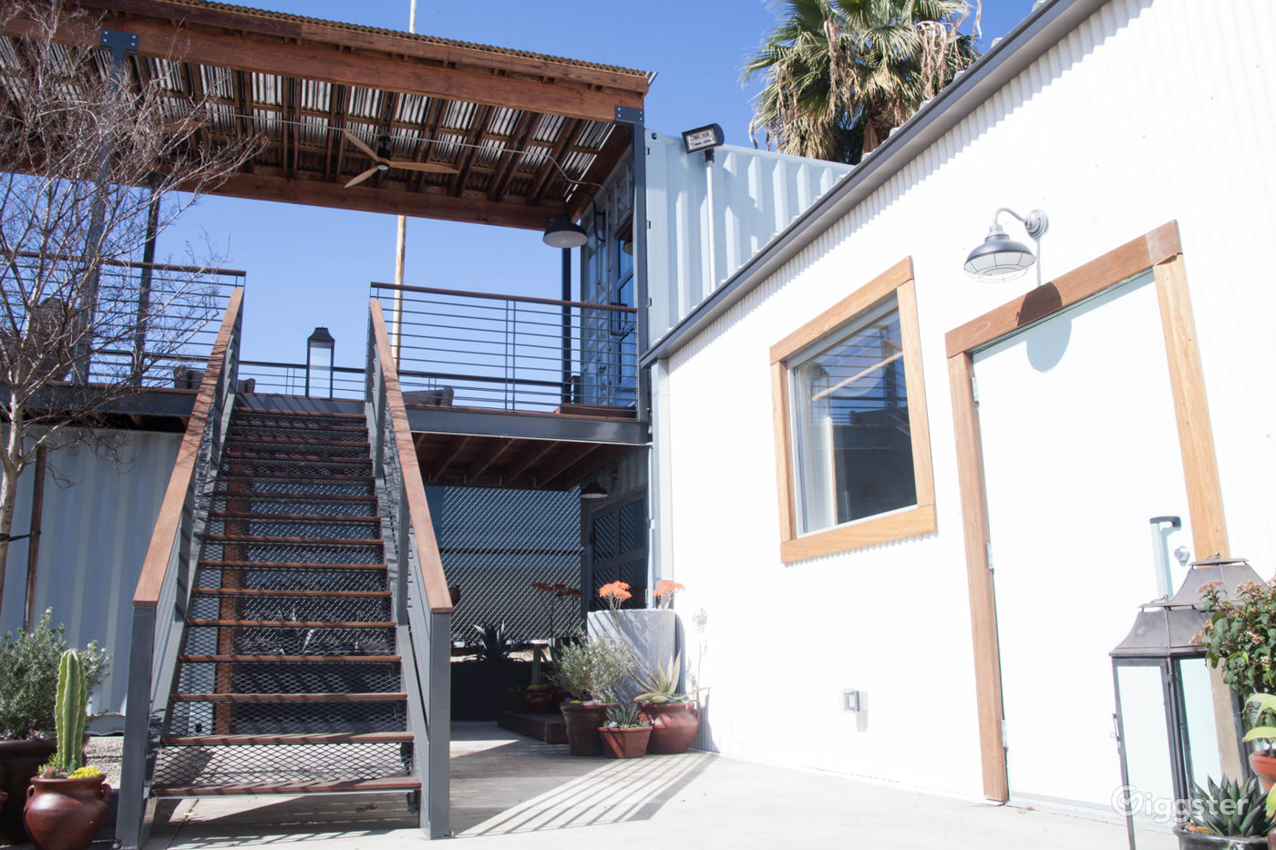 The Garage | Rent this location on Giggster