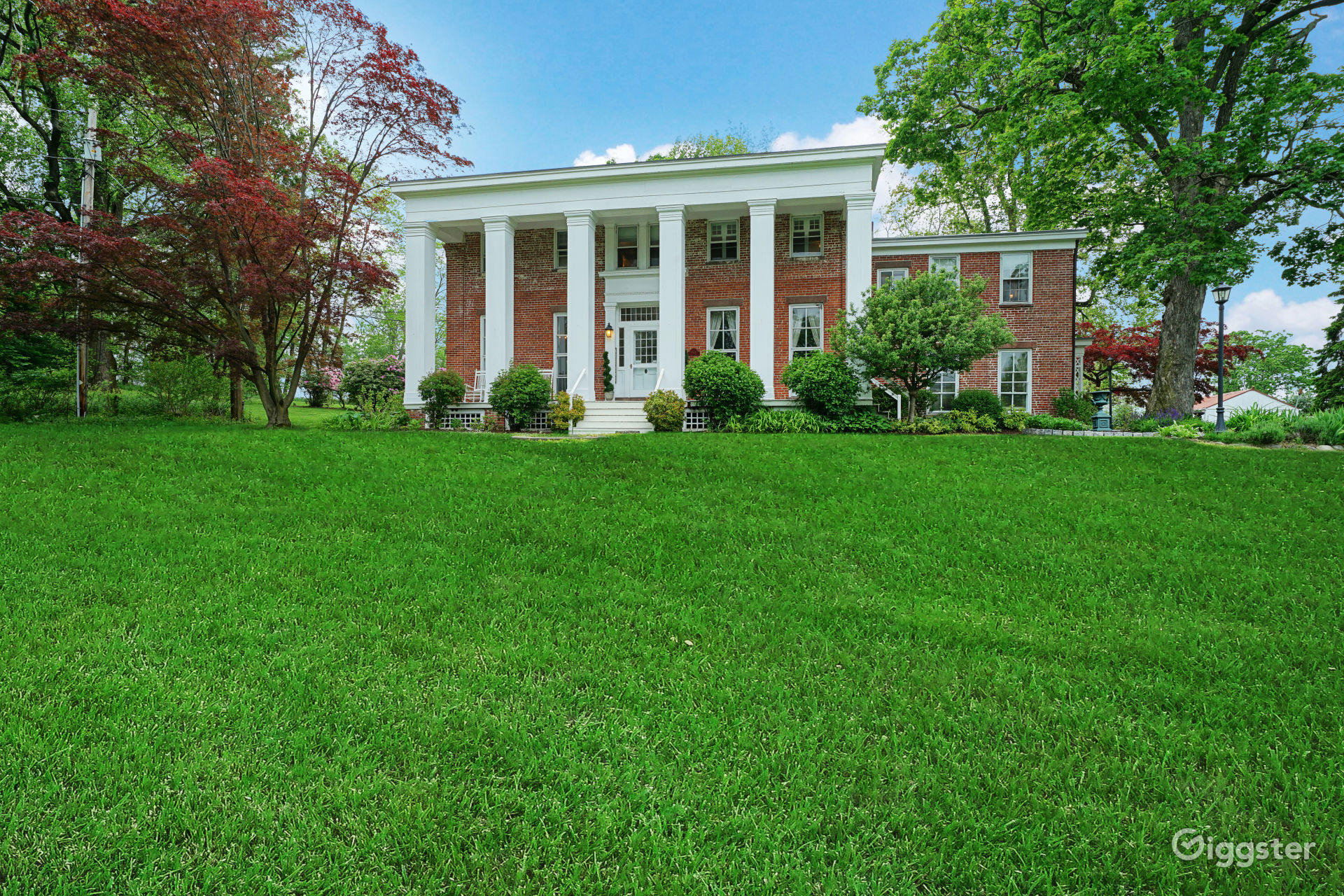 Cromwell Manor Inn Rent this location on Giggster