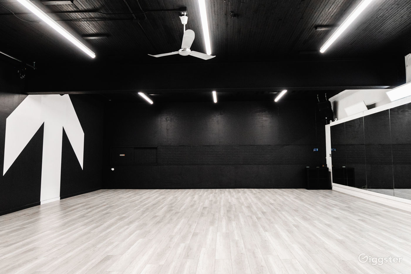 1200 SQFT Dance Studio with Sprung Floors Rent this location on Giggster