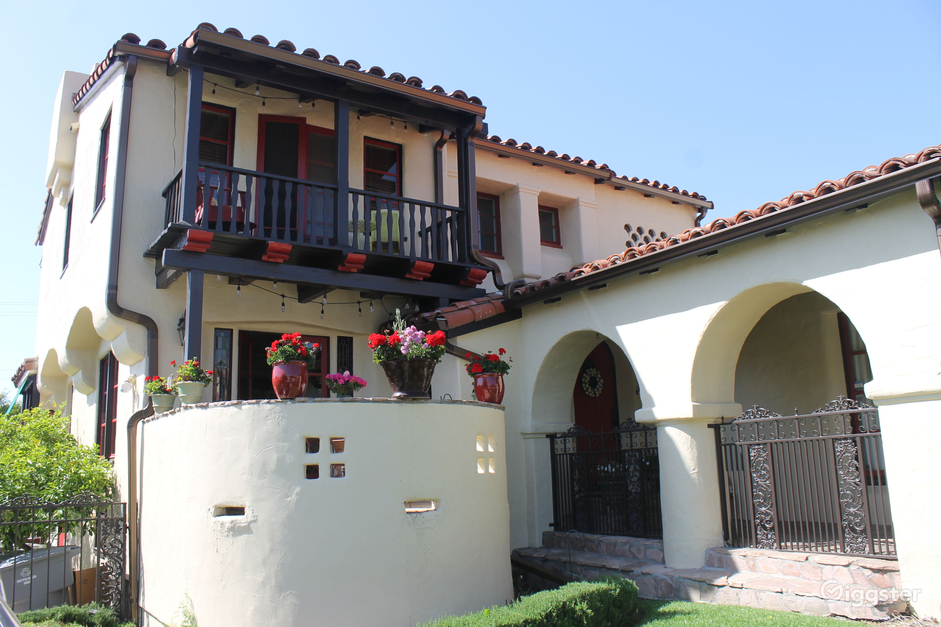 Stunning Rustic/Gothic Style Home Rent this location on Giggster