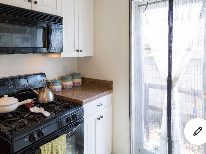 Lordsburg Cottage Craftsman home Rent this location on Giggster