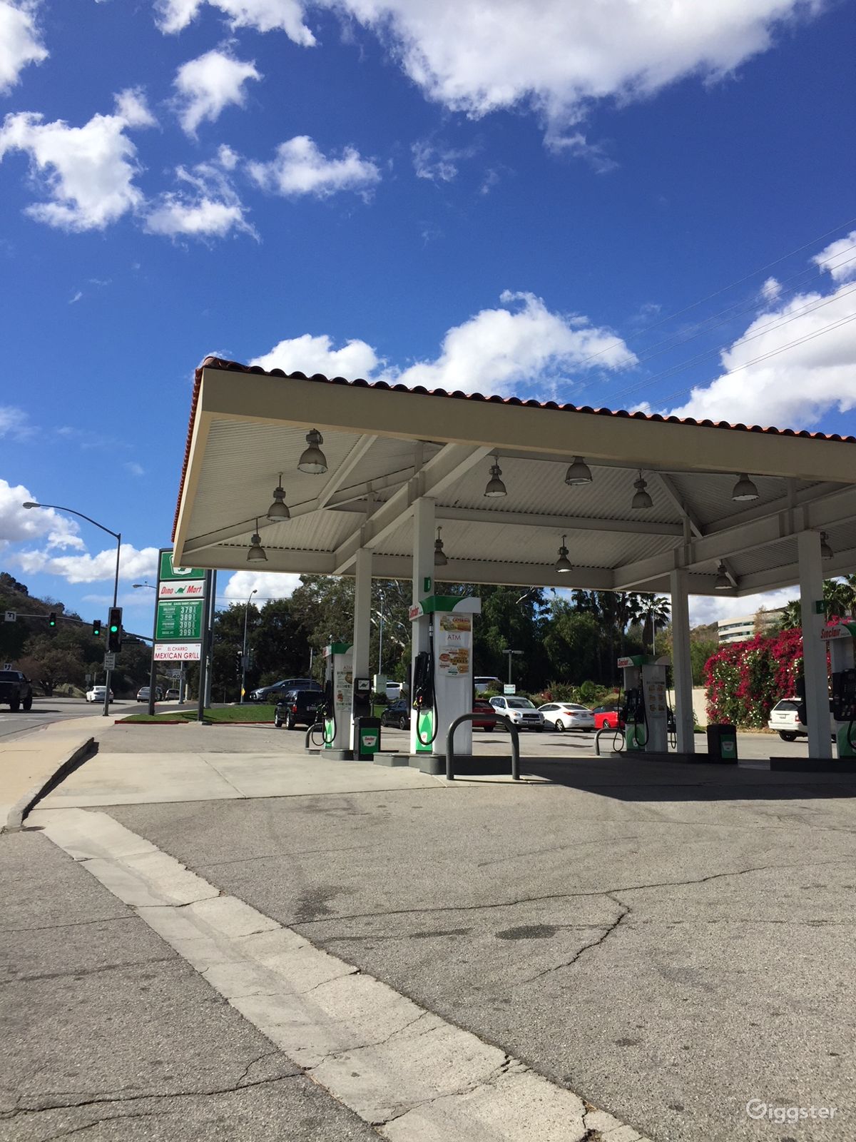 Gas Station, Mini Mart & Restaurant Rent this location on Giggster