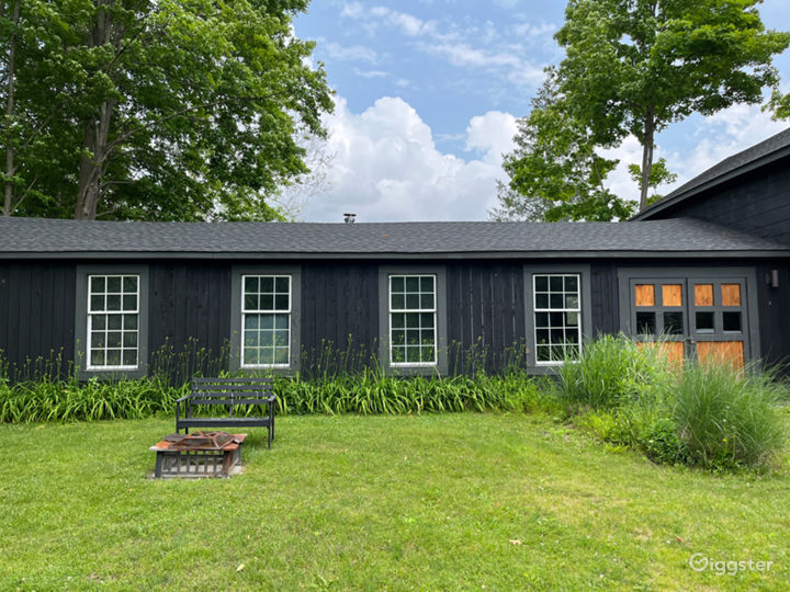 Photo Studio and House in Amenia NY (Dutchess) Rent this location on