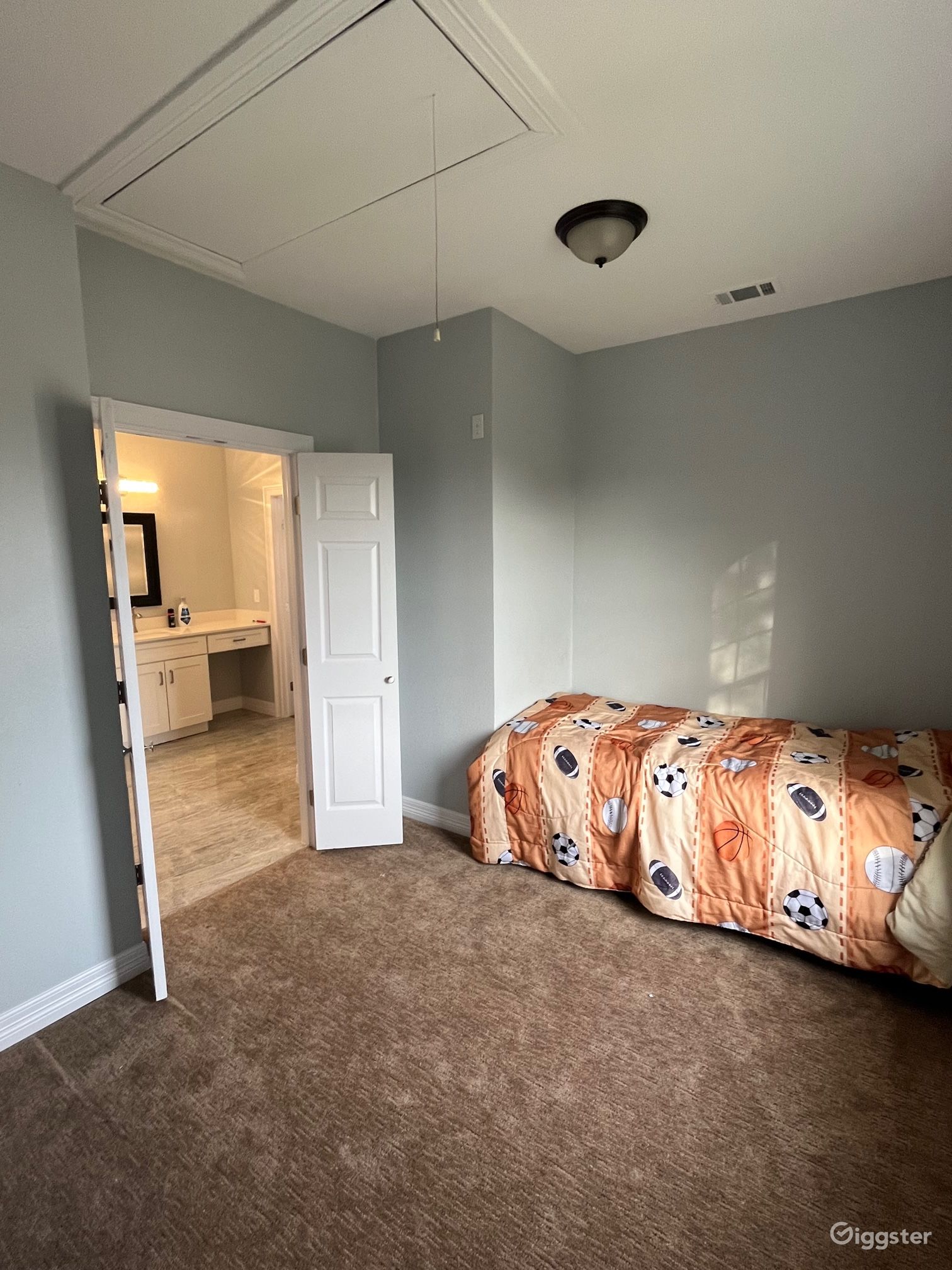 Amazing Large House in Round Rock Rent this location on Giggster