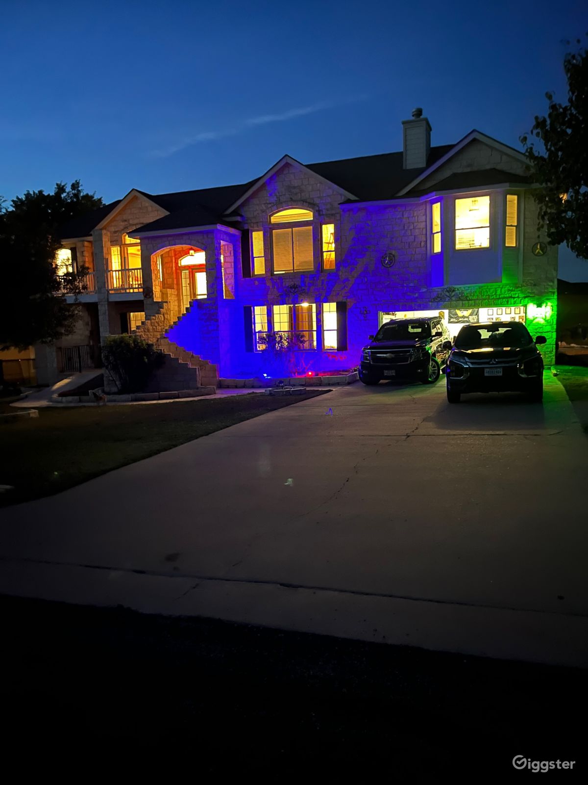 Amazing Large House in Round Rock Rent this location on Giggster