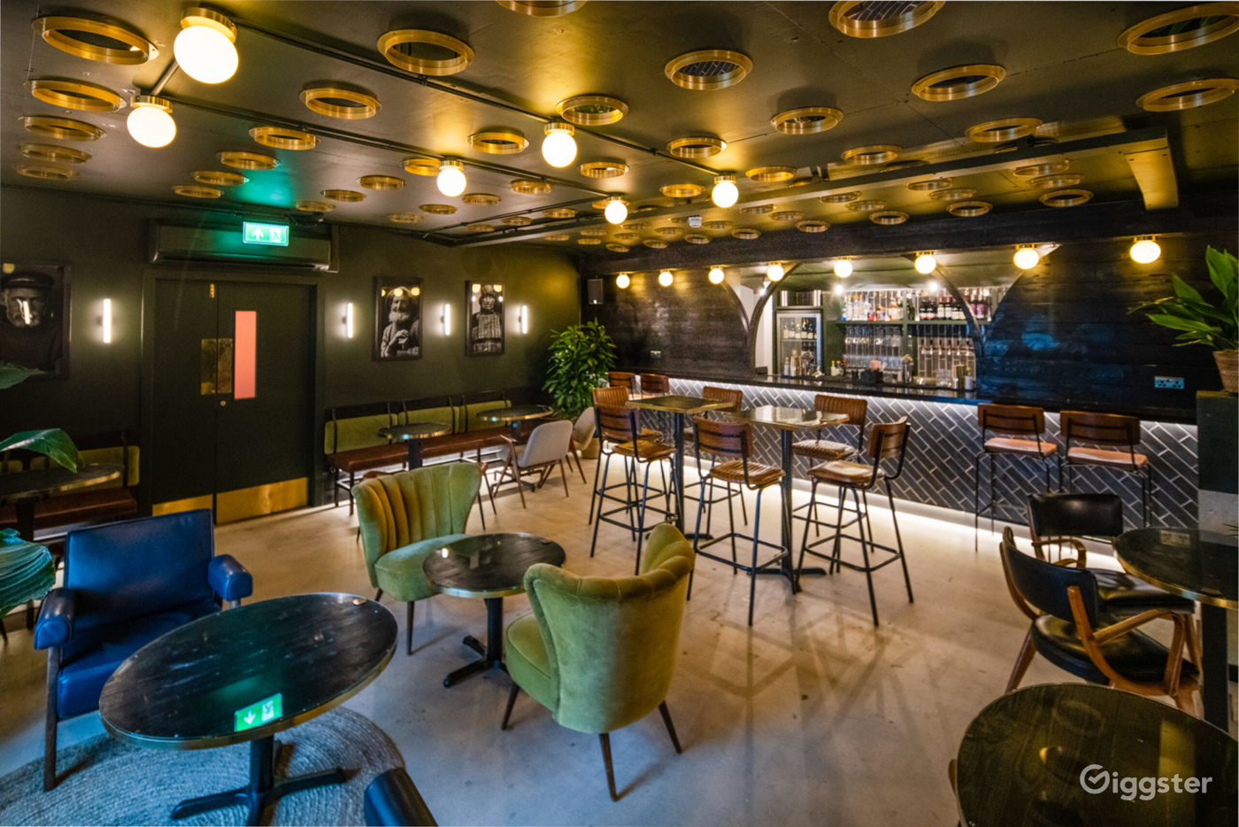 Cocktail Bar in Brighton Rent this location on Giggster