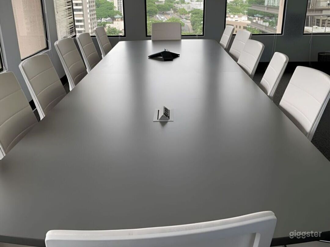 Conference Room  for up to 10 Photo 4