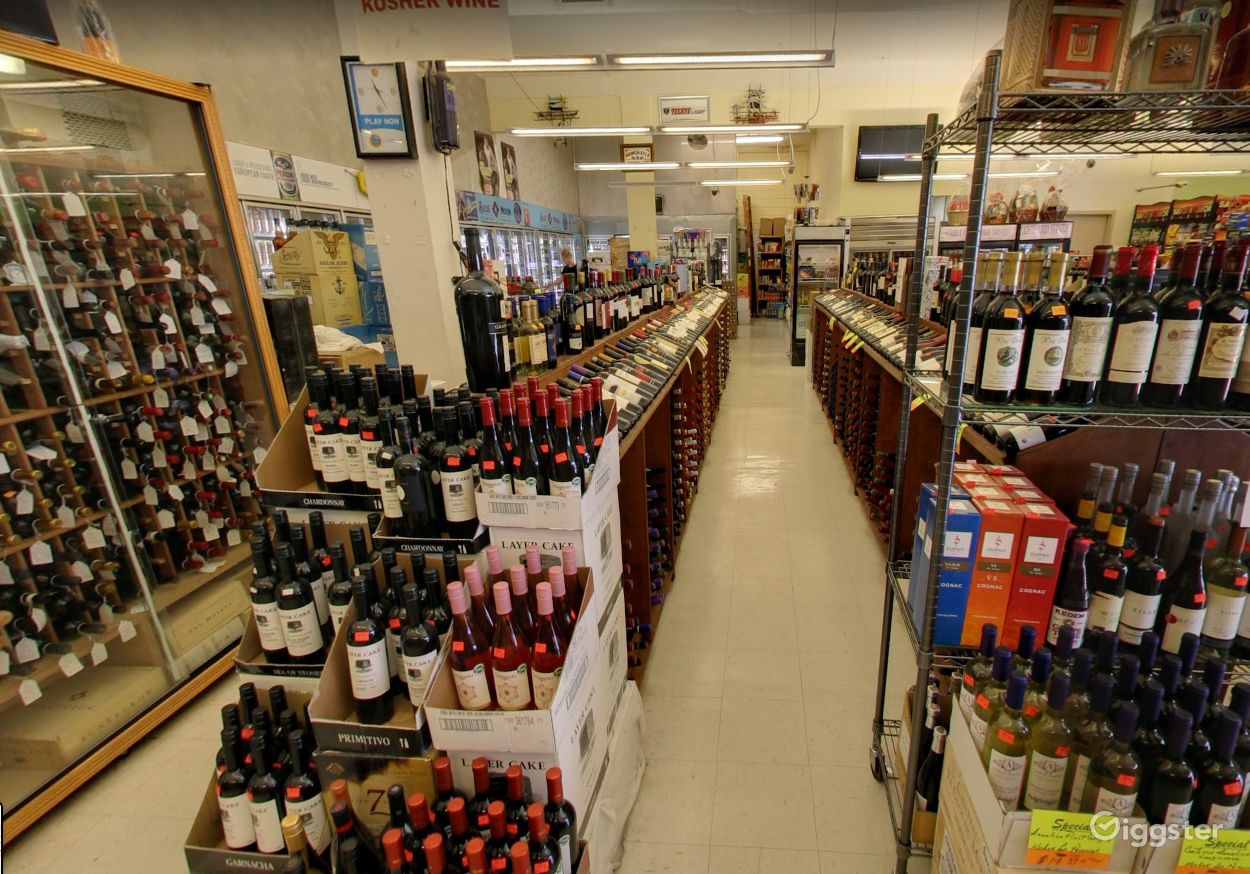Liquor and Wine Store in Beverly Hills Rent this location on Giggster