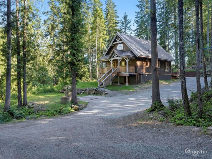 Modern, ecobuilt Shawnigan Lake Cabin Rent this location on Giggster