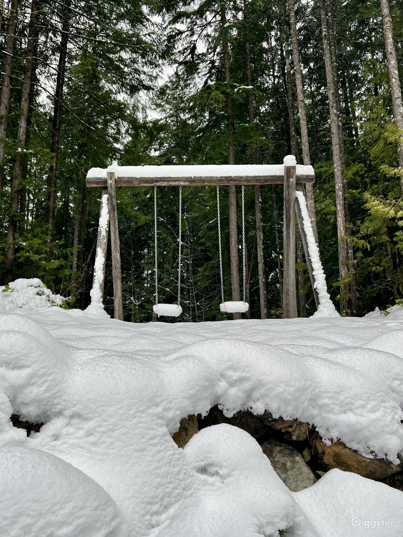 Modern, ecobuilt Shawnigan Lake Cabin Rent this location on Giggster