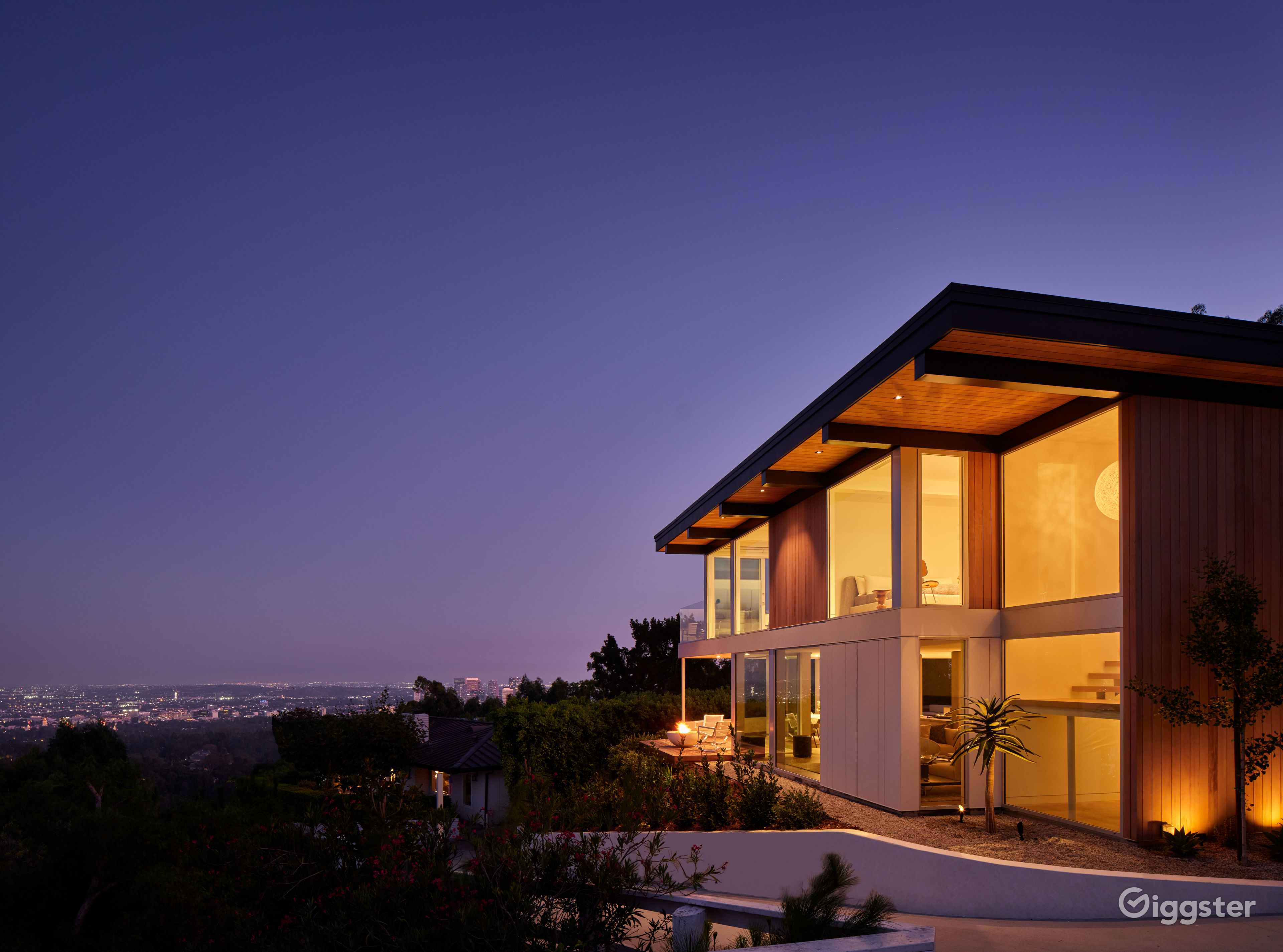 Beverly Hills Benedict Canyon Residence Rent this location on Giggster