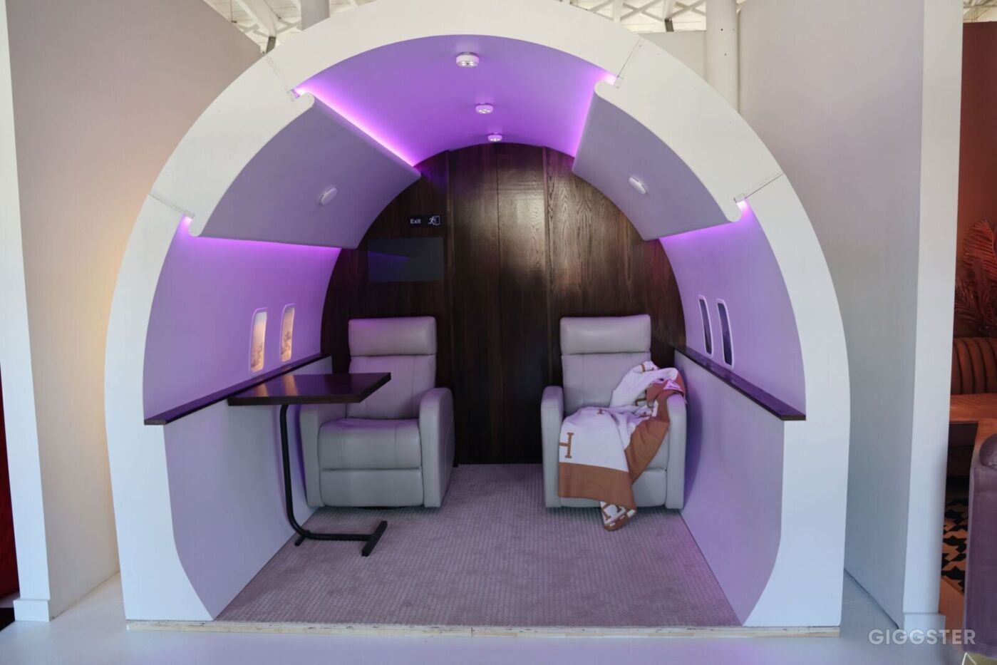 Realistic Private Jet Set Yonkers, NY (Westchester | Rent this location ...