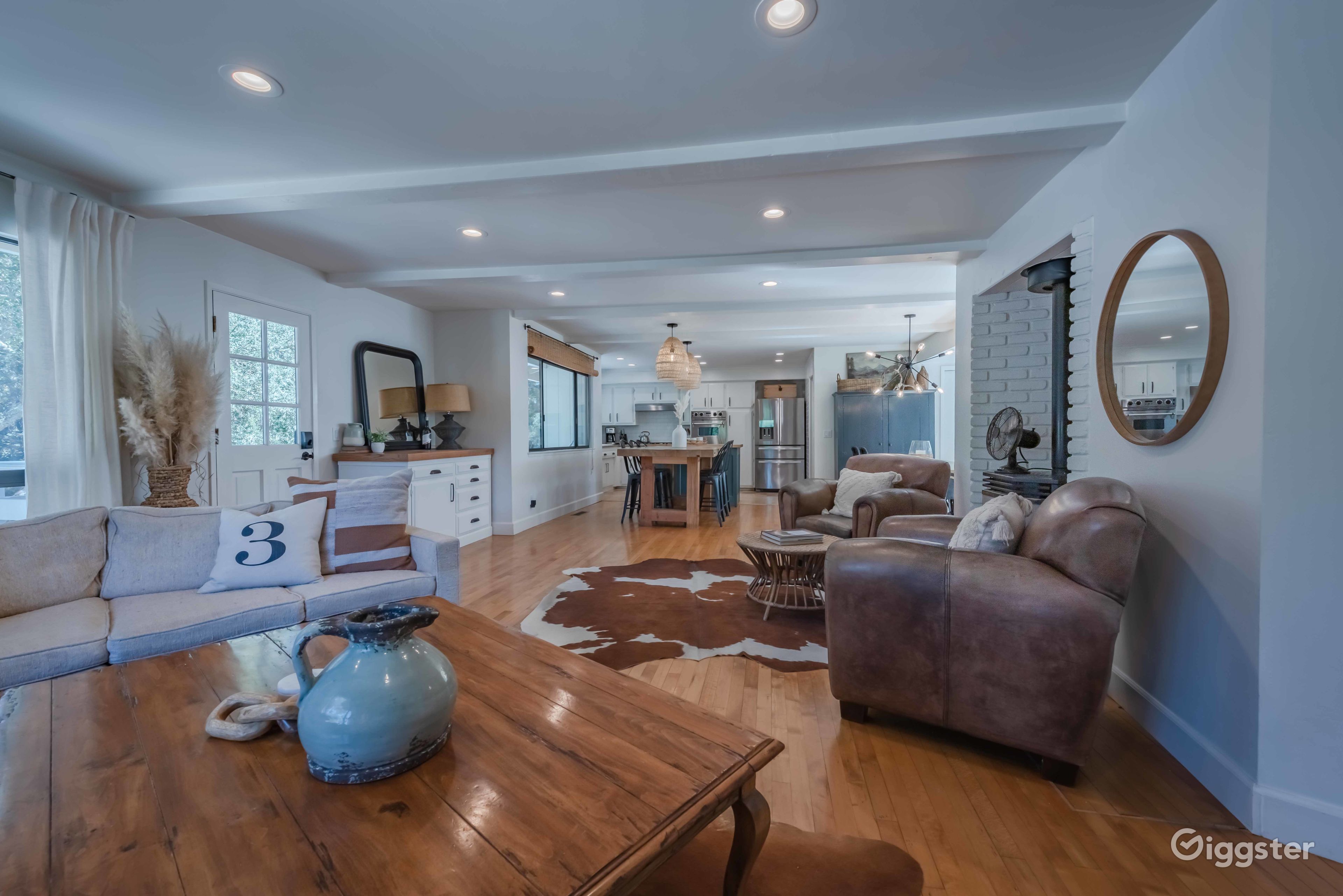 Vintage Treehouse Rent this location on Giggster