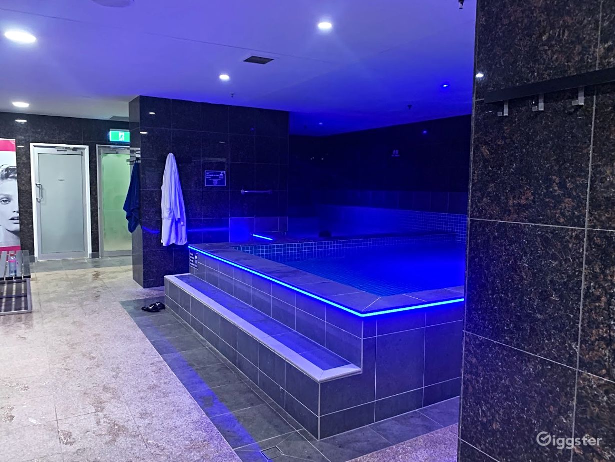 Entire Venue (GYM + Bathhouse + Bar & Cafe) Rent this location on