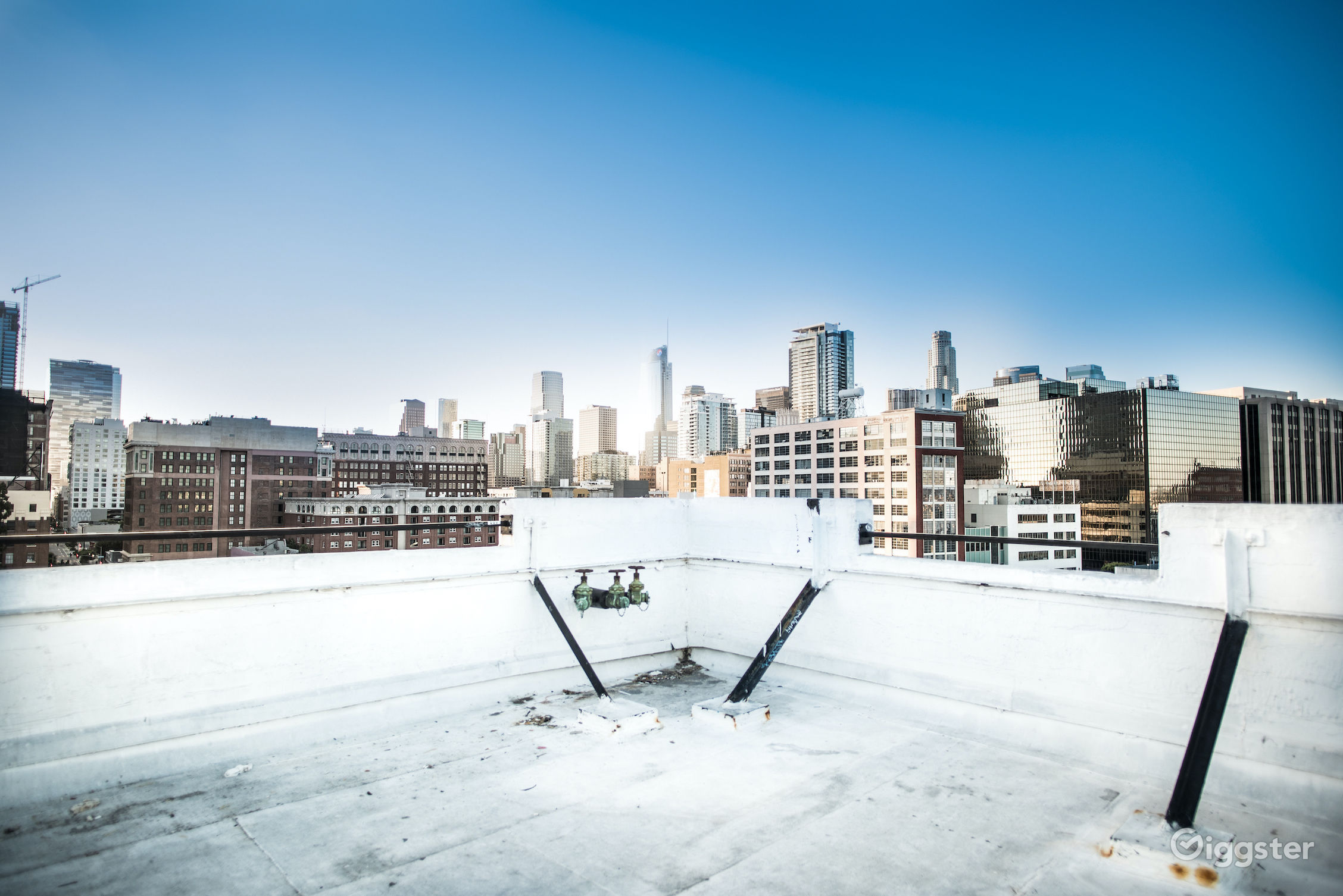 Skyline Rooftop with DTLA view 12,000sf Rent this location on Giggster