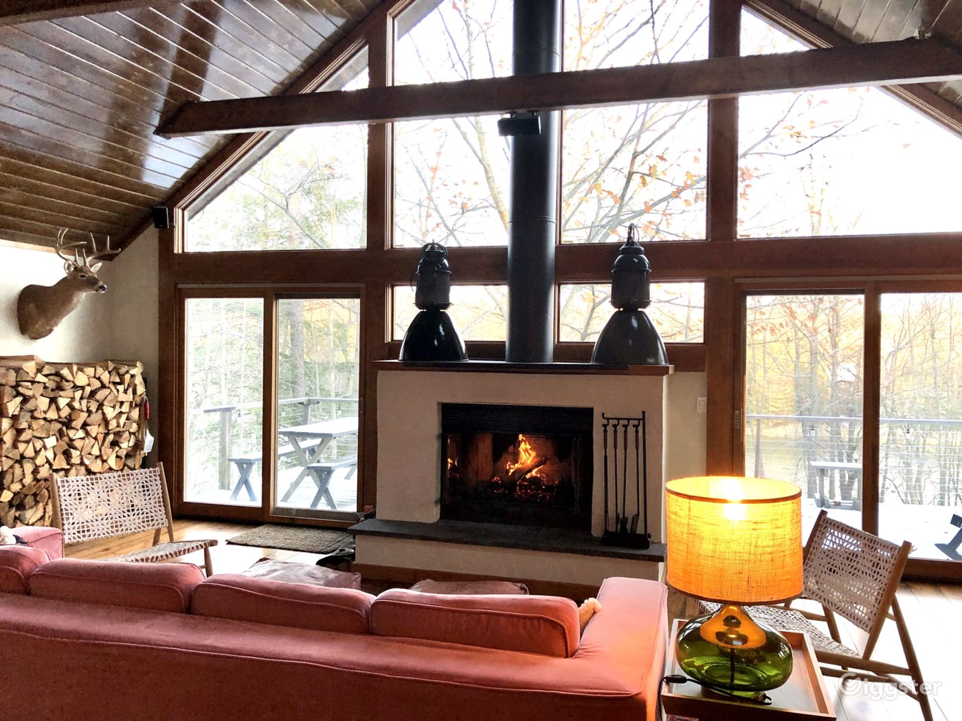 Stunning Lakehouse in Upstate New York Rent this location on Giggster