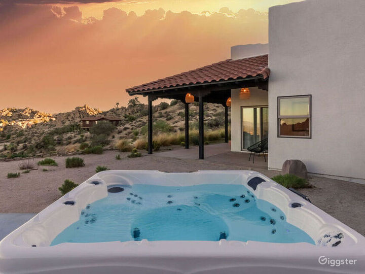 Boulder Surrounded Hot Tub ANOTHERdeserthouse Rent this location on Giggster