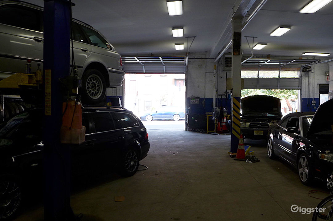 Brooklyn Auto Repair Garage Rent this location on Giggster