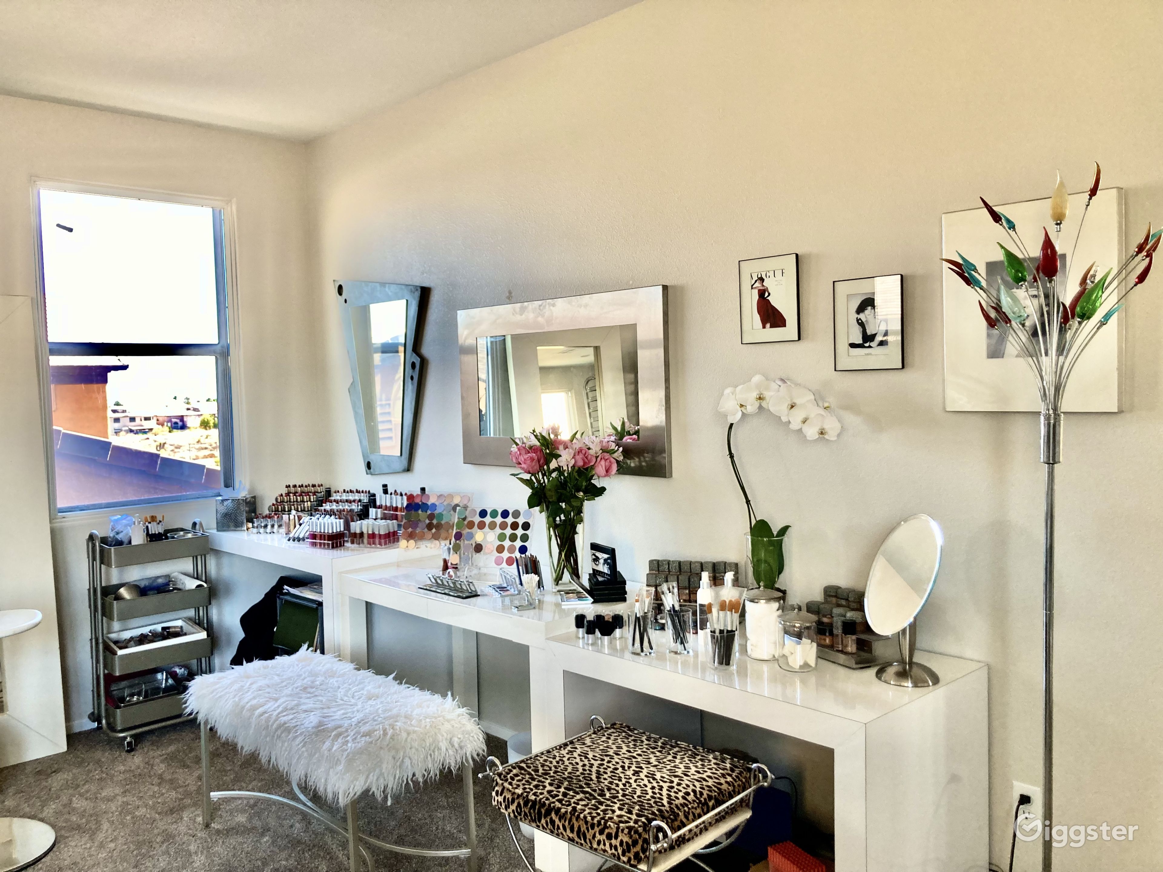 Modern Serenity House Rent this location on Giggster