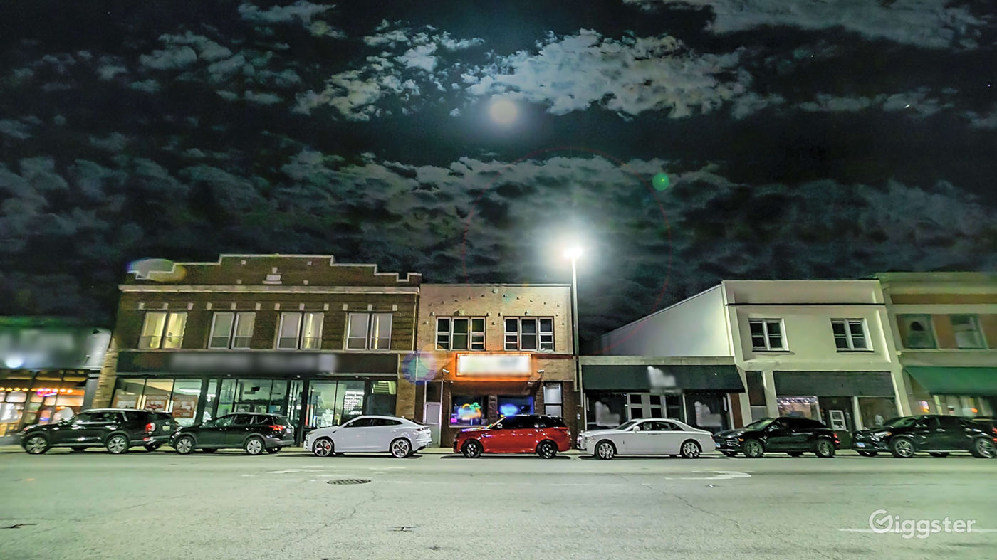 One of the Southside's Most Well Known Bars Rent this location on