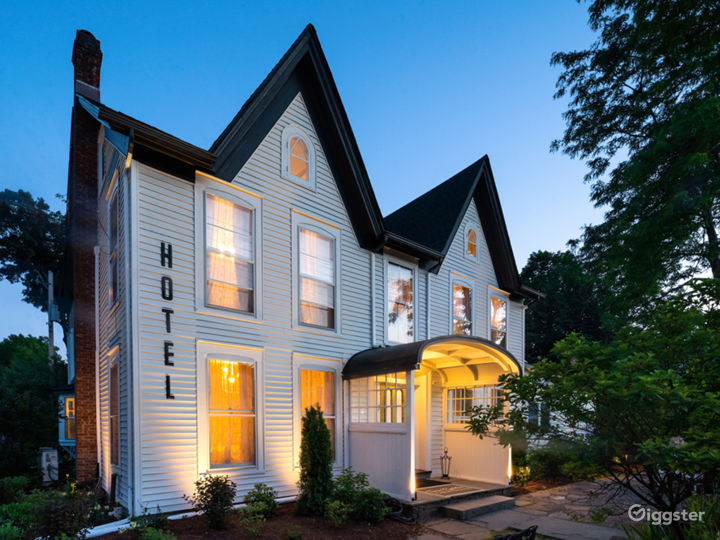 Downtown Woodstock Victorian Boutique Hotel Rent this location on