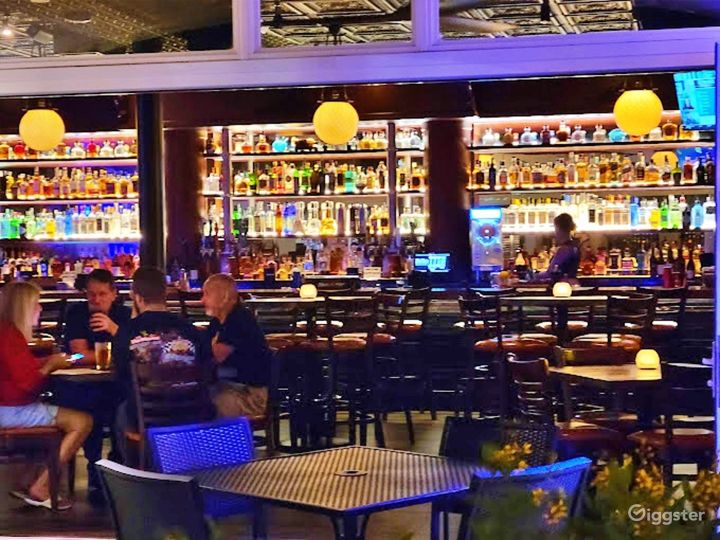 Stylish Chic Bar & Pizza Parlour Rent this location on Giggster