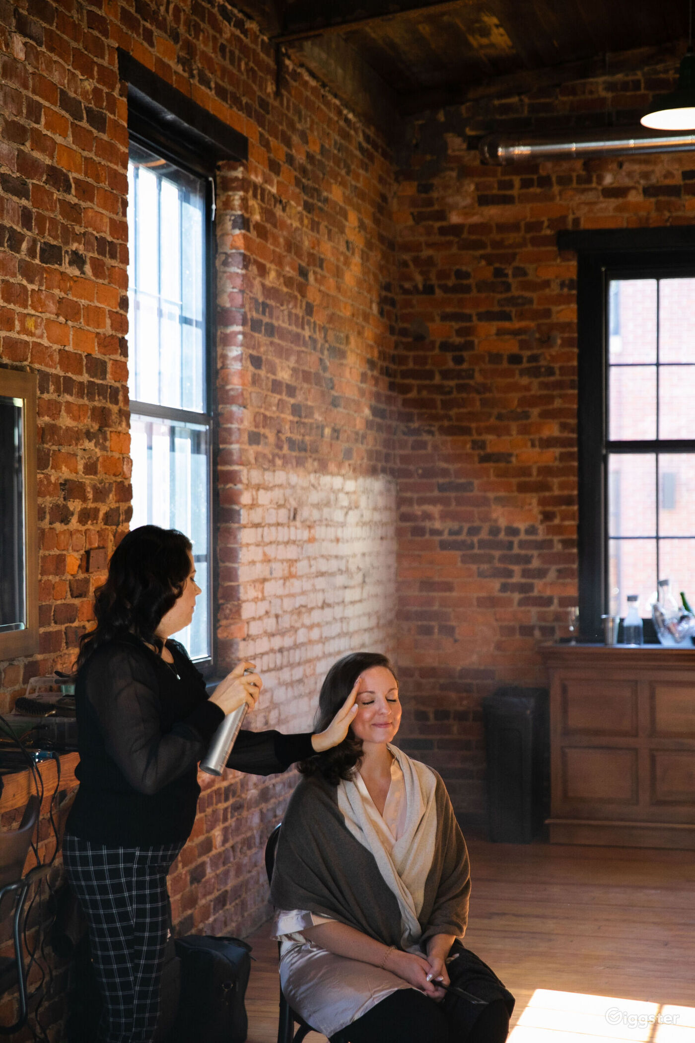 Beautiful Exposed Brick Loft | Rent this location on Giggster