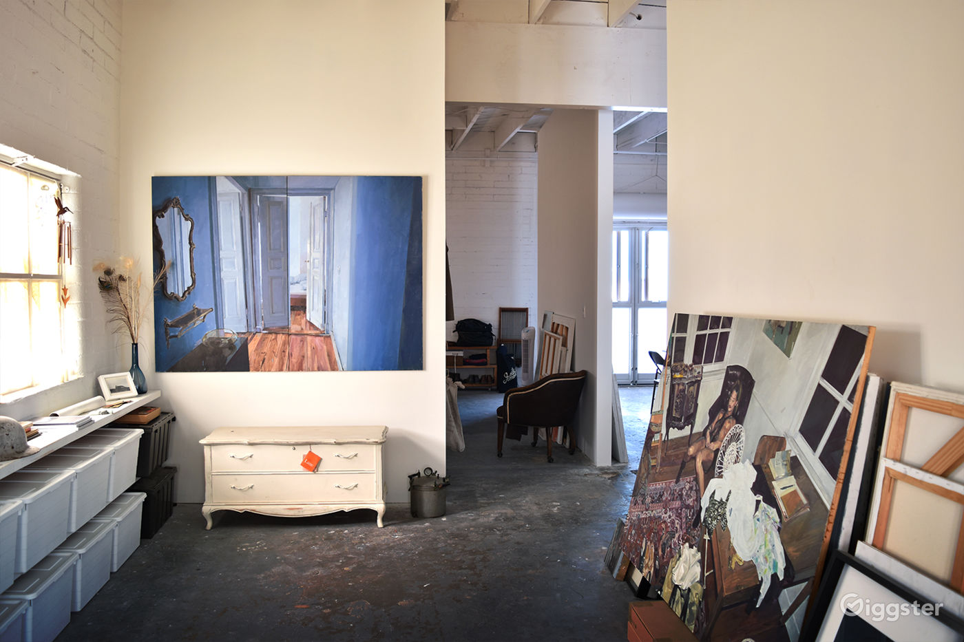 Curated Set in FrogTown LA ( EchoPark/AtWater ) Rent this location on