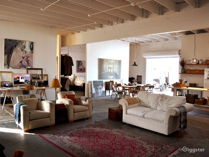 Curated Set in FrogTown LA ( EchoPark/AtWater ) Rent this location on