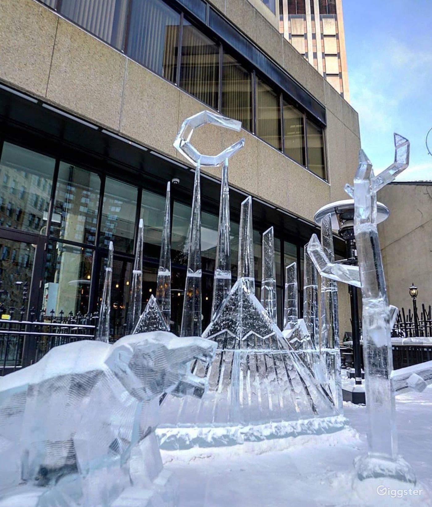 Large Outdoor Patio in Edmonton Rent this location on Giggster