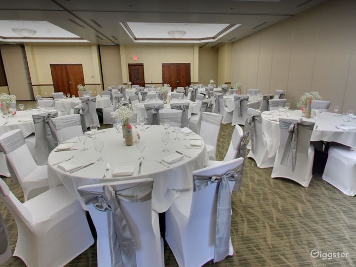 Elegant Banquet Room in Grand Rapids Rent this location on Giggster