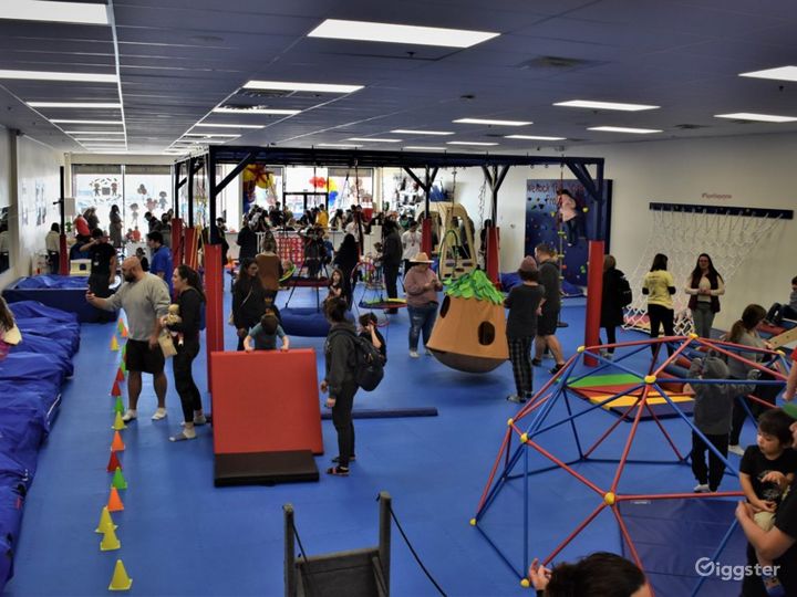 Franklin's Amazing Indoor Playground for Kids on the Spectrum (Entire