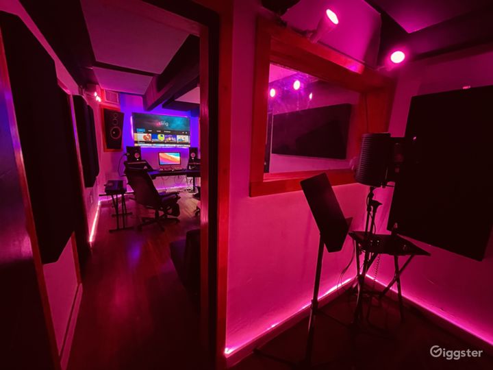 Booth / Control Room