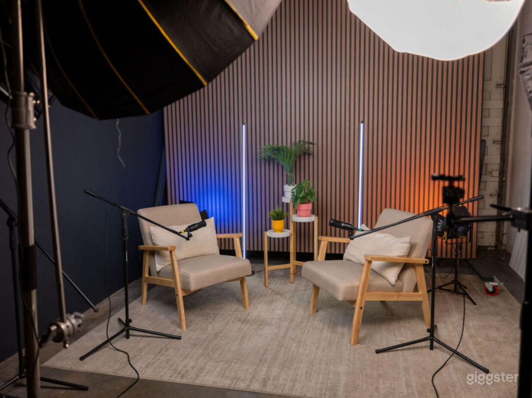Versatile Studio  Photo 1