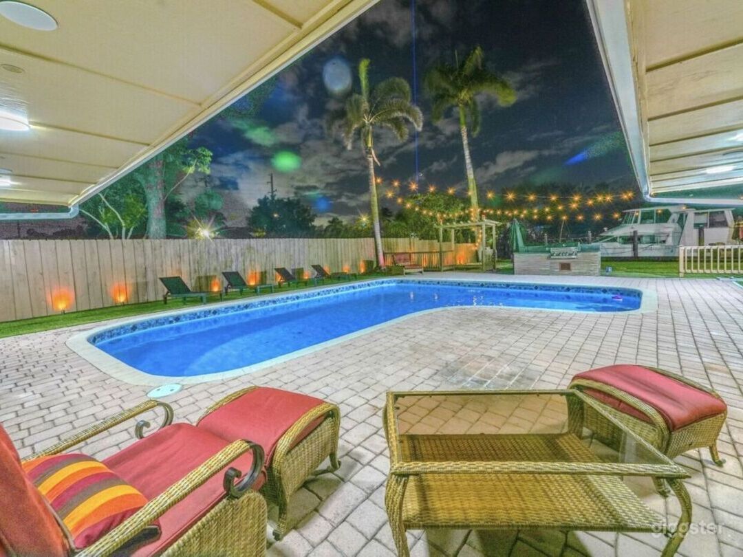 Luxury Waterfront Backyard with Pool In Fort Lauderdale | Rent this ...