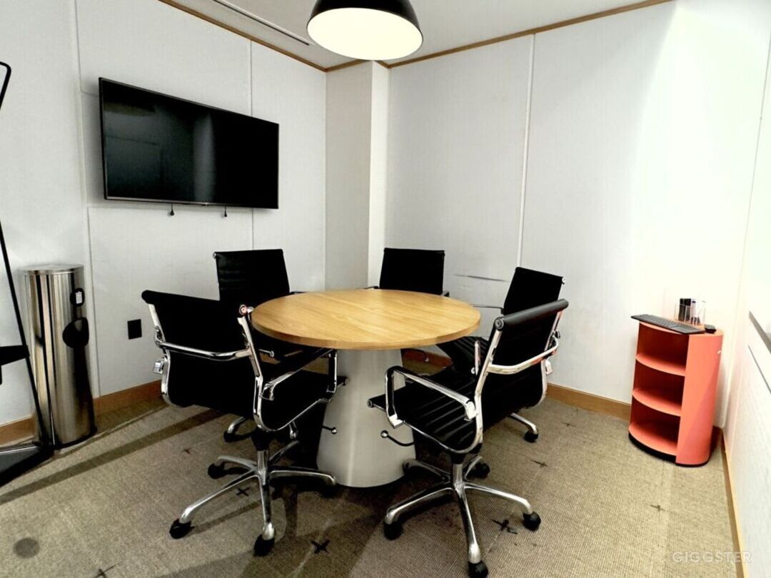Unique Conference Rooms  Photo 2